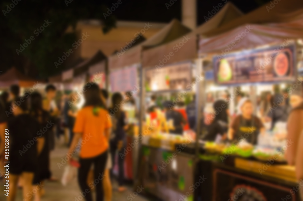 Obraz premium Blurred Walking Street Market