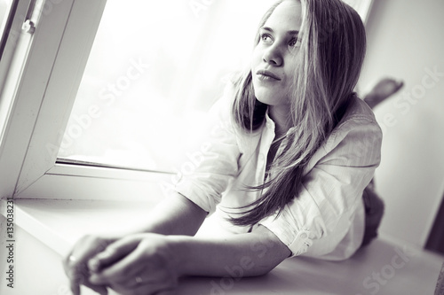 Fotografie bright portrait of blond in high key