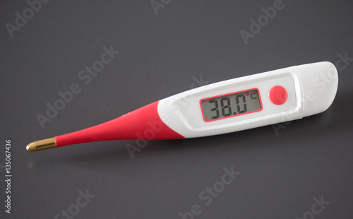 Fieberthermometer, Breitbild photo