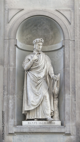 Florence  Italy  more than 100 hundred years Dante Alighieri statue