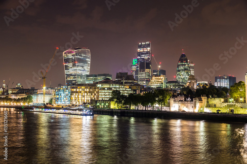Cityscape of London at night © Sergii Figurnyi