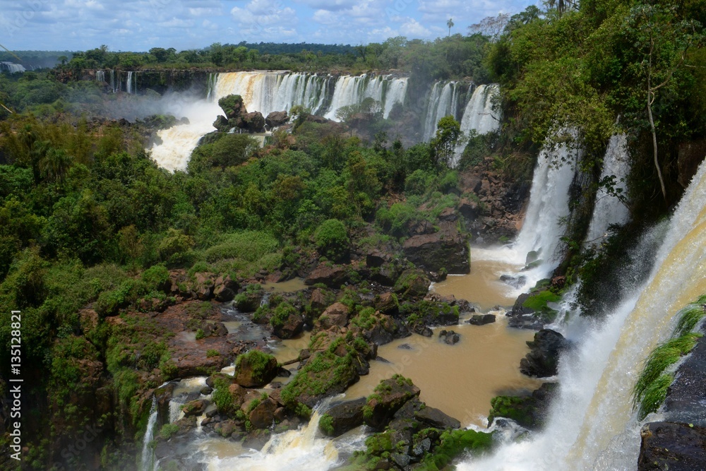 A beautiful day for exploring the amazing Iguazu falls in Argentina