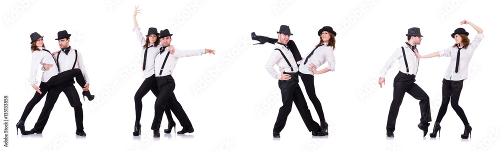 Obraz premium Pair of dancers dancing modern dances