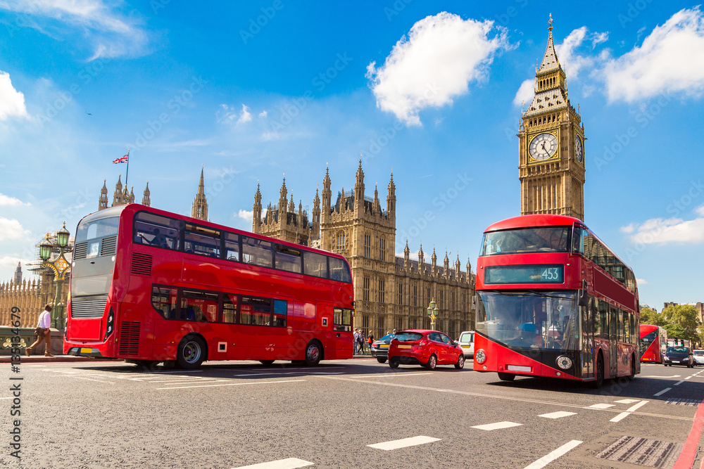 Naklejka premium Big Ben, Westminster Bridge, czerwony autobus w Londynie
