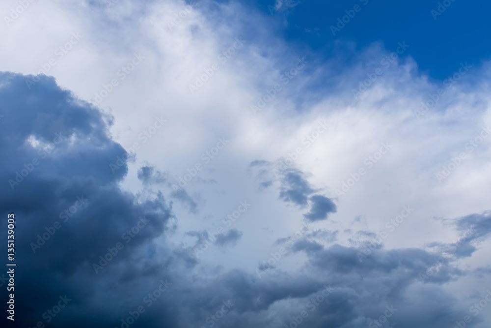 Obraz premium Dark Grey Storm Clouds