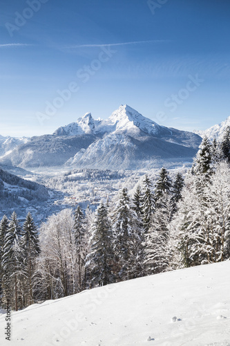 Obraz na płótnie Watzmann mountain summit in winter, Bavaria, Germany w salonie