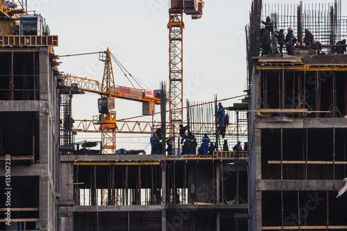 Tableau sur toile steeplejack workers on construction activities