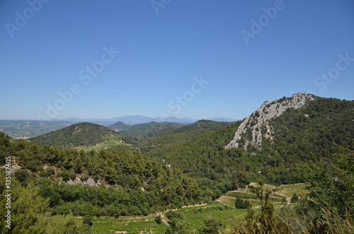 Dentelles de montmiraille