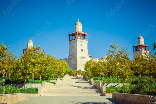 King Hussein Bin Talal mosque in Amman photo