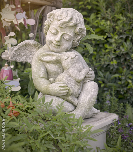 Little angel statue