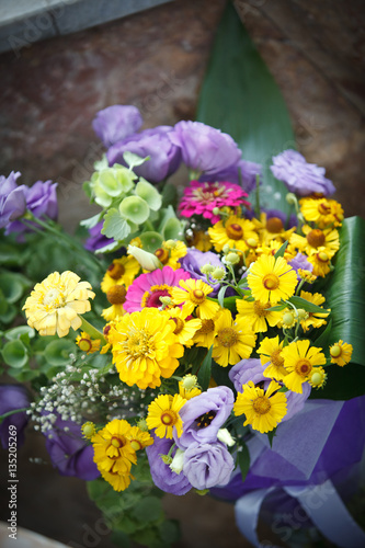 Fototapeta Naklejka Na Ścianę i Meble -  Bouquet of colorful fresh wildflowers