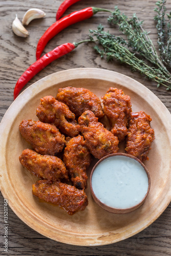 Fried chicken wings with blue cheese sauce