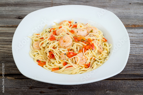 shrimp garlic pasta