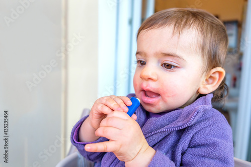 Obraz na plátně baby lip balm chapped lips cooled cracked dermatitis