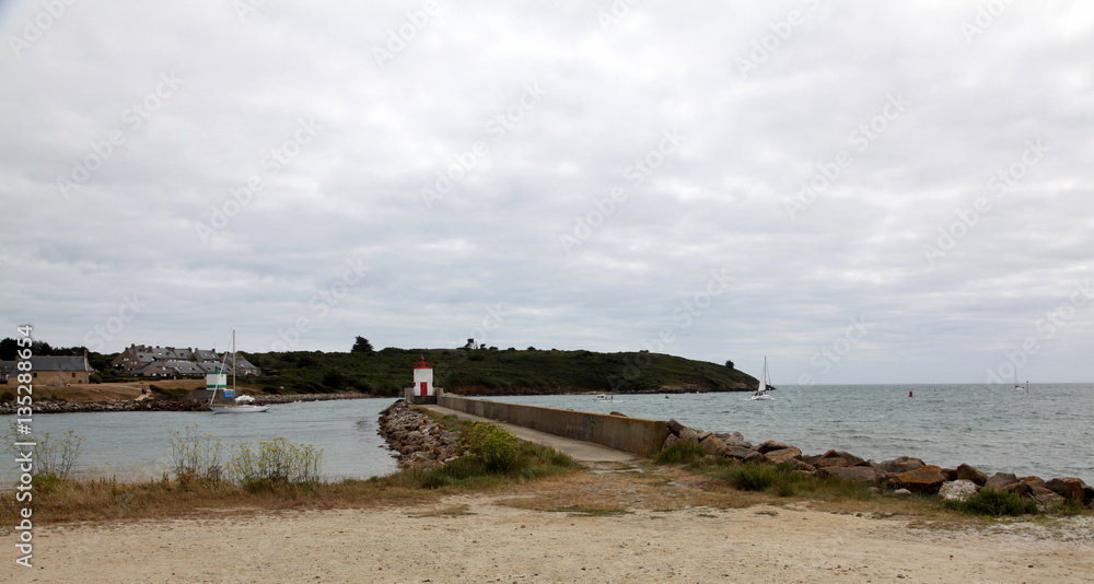 La jetée de Port Crouesty.