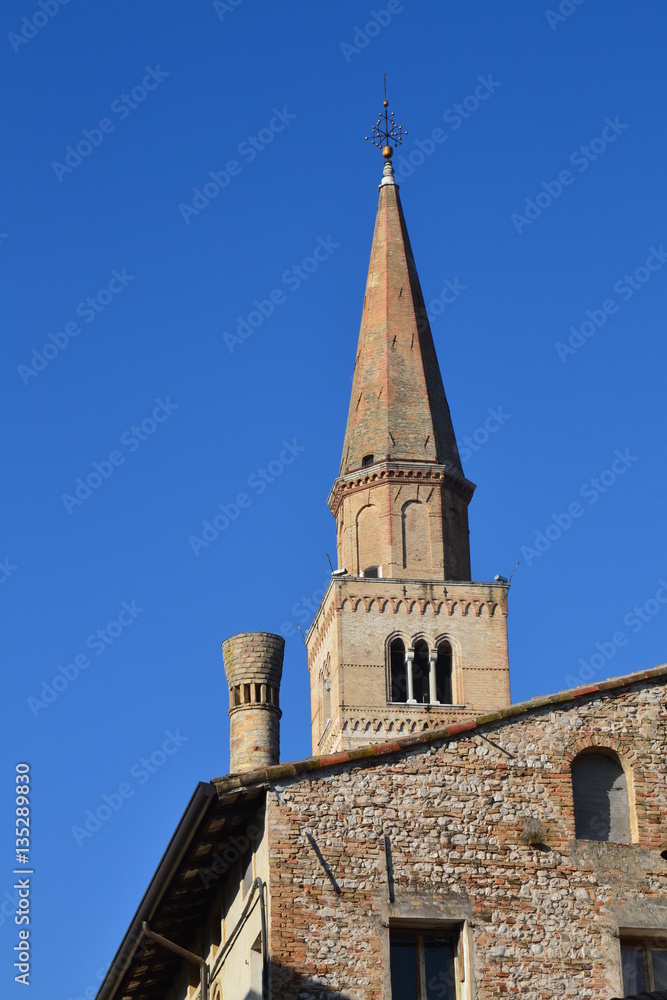Pordenone - scorcio con campanile San Marco