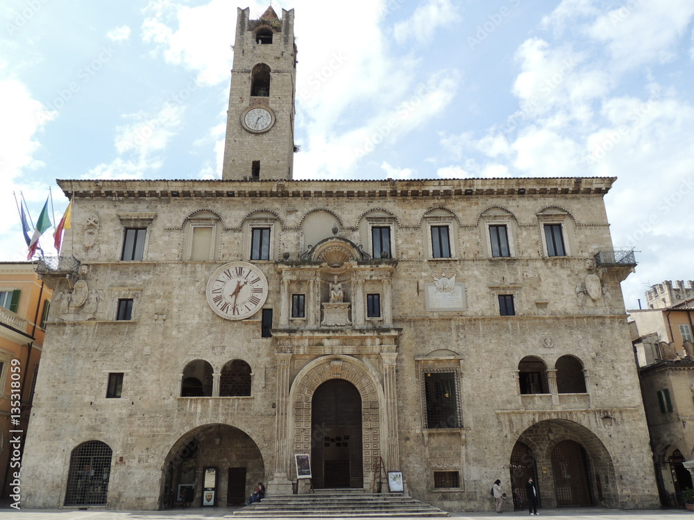Ascoli Piceno - palazzo dei capitani del popolo