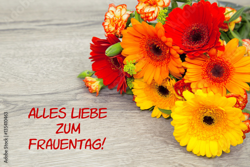 Blumen zum Frauentag