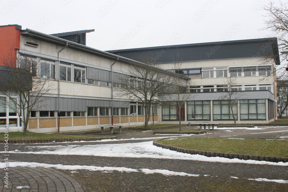 Schule, Schulhaus,Schulgebäude Schule, Schulhaus,Schulgebäude