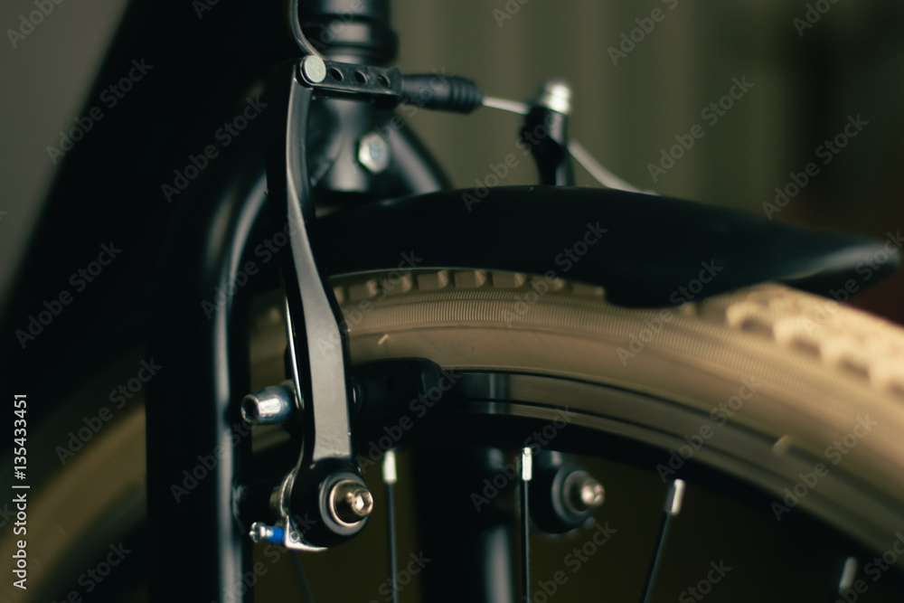 Bicycle rim brakes
