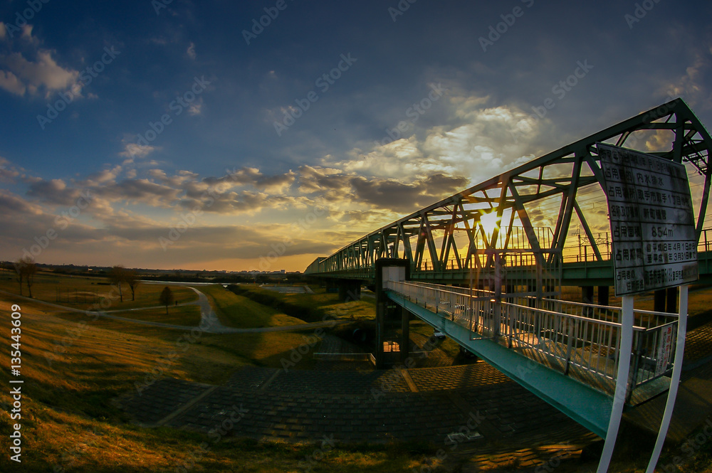 鉄橋 Stock 写真 | Adobe Stock