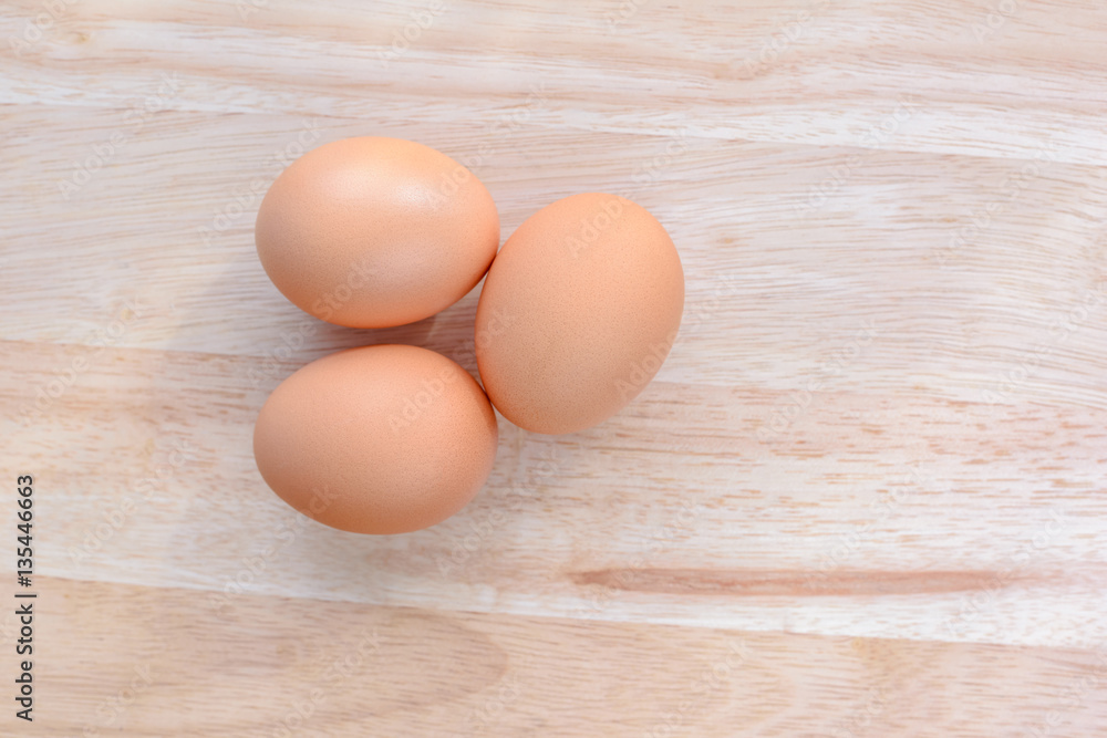 Eggs Eggs