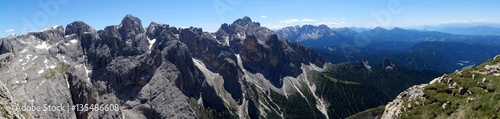 Südtiroler Berglandschaft / Panorama Aussicht auf Rosengarten