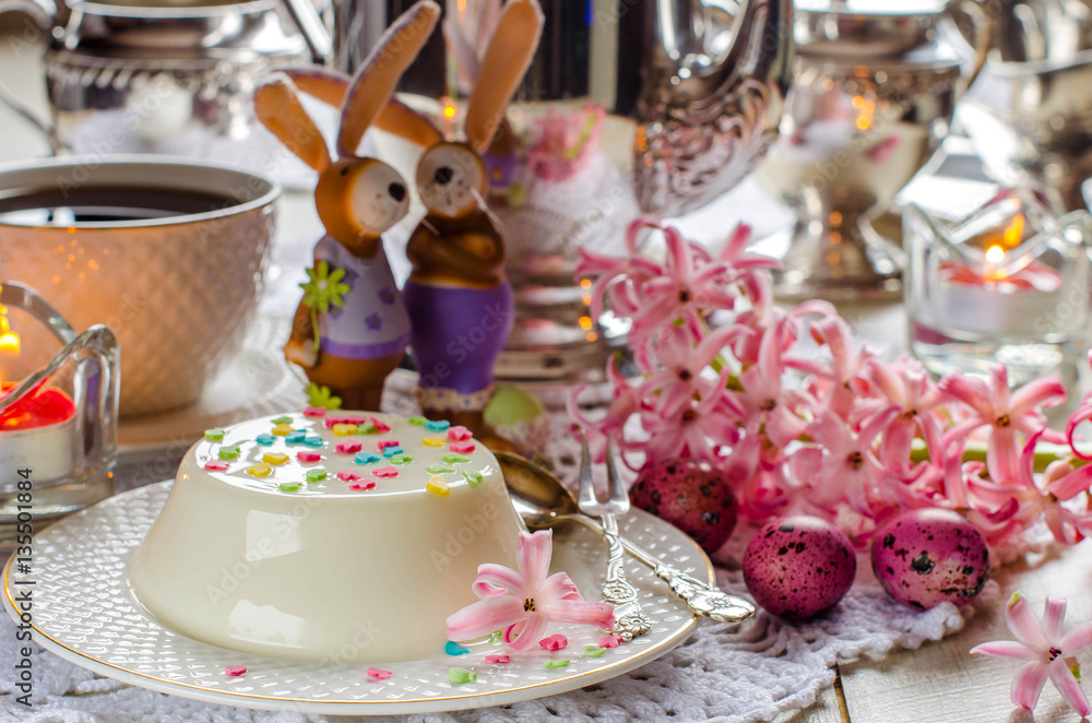 Easter. Desserts. The beautifully decorated table.