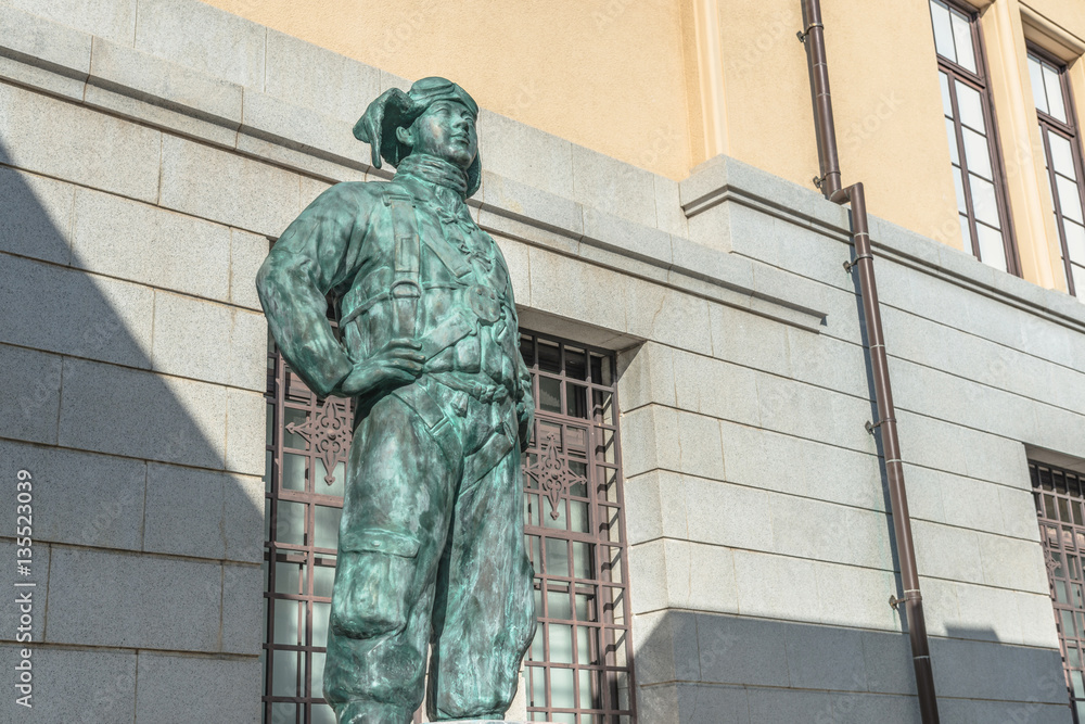 Obraz premium 靖国神社境内風景 特攻勇士の像