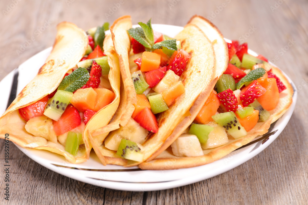 pancake with fruits pancake with fruits