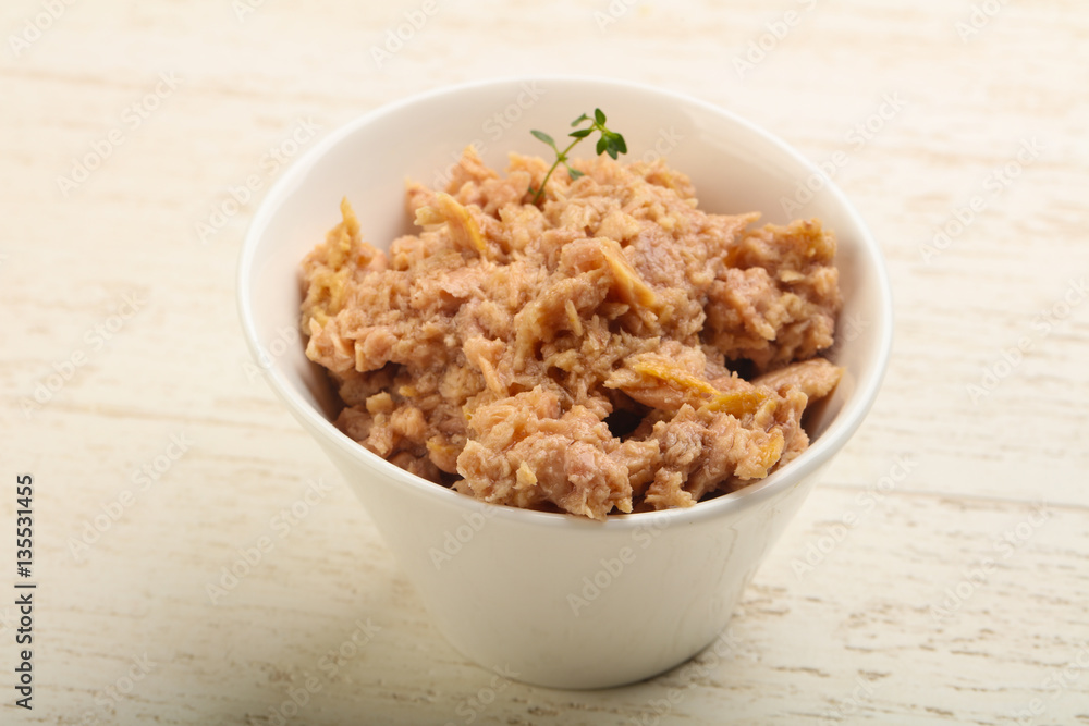 Canned tuna