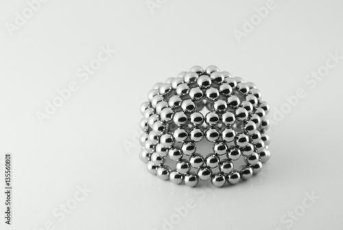 Magnetic puzzle balls neocube