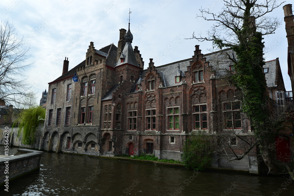 Fototapeta premium ブルージュの歴史と街並み