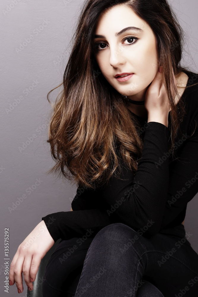 beautiful girl
beautiful girl