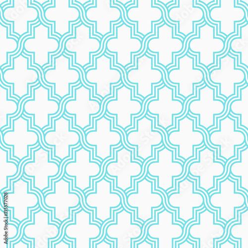 Arabesque quatrefoil lattice pattern outline