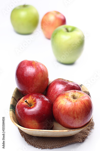 jabłka miseczka
