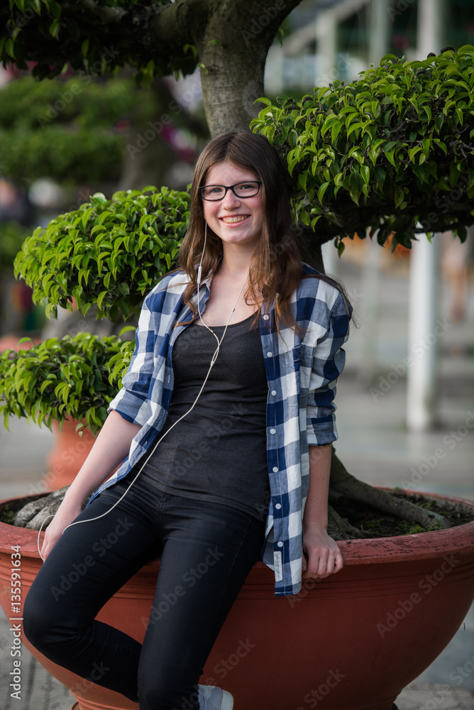 Casual outfit for teenage girl deals