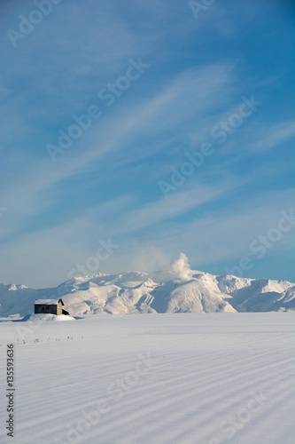 雪原と冬山