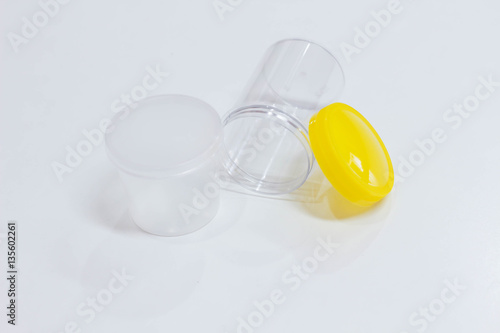 sterile comtainer for urine analysis