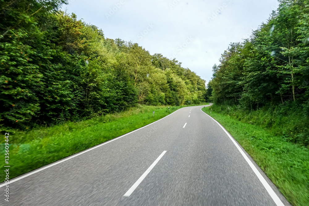 Fototapeta premium Landstrasse
