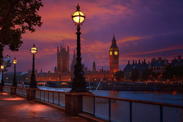 Wandcirkels Londen Big Ben en Theems bij zonsondergang  © lunamarina