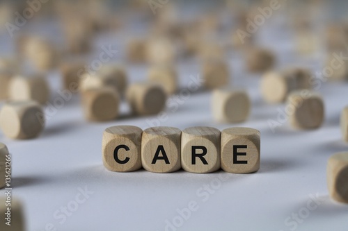 Canvastavla care - cube with letters, sign with wooden cubes