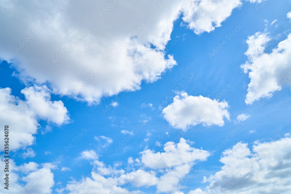 Obraz premium Blue Sky with Clouds