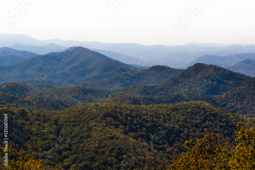 Skyline of The Blue Ridge Mountains in Virginia at Shenandoah Na © Christian Hinkle