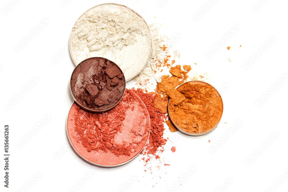 Pink and white blusher or brown and gold eyeshadow isolated on white background - obrazy, fototapety, plakaty 