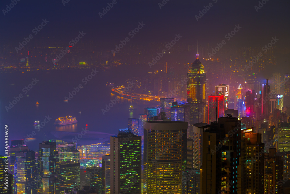 Obraz premium Nightscape view, Victoria Peak in Hong Kong