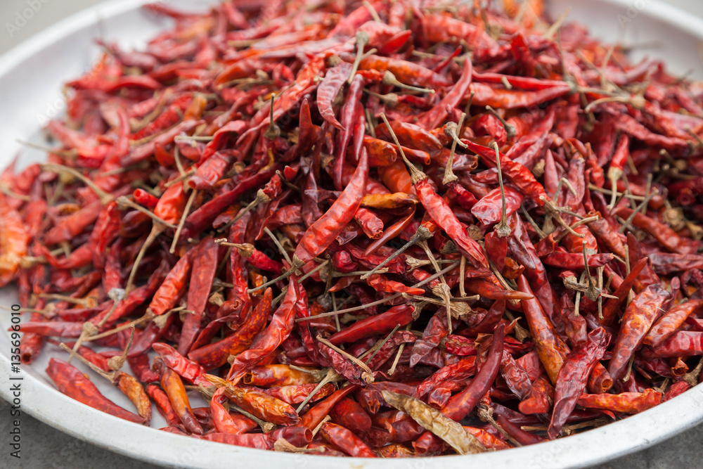 Naklejka premium dried chilli on tray