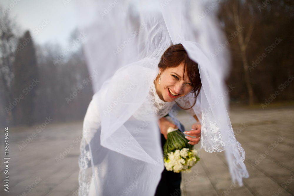 Bride and groom look funny in wedding day Bride and groom look funny in wedding day