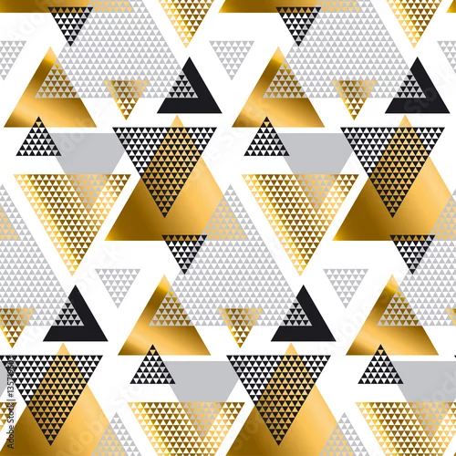 Tapety Motyw kreatywny w kolorze złotym i czarnym z trójkątami fo