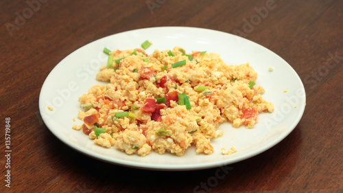 Scrambled Eggs with Vegetables